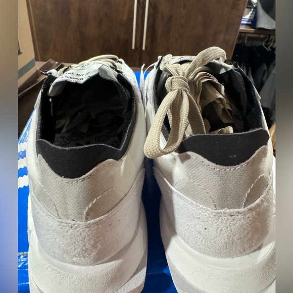 Adidas SL 7600 Cloud White size 9 men - Picture 6 of 7